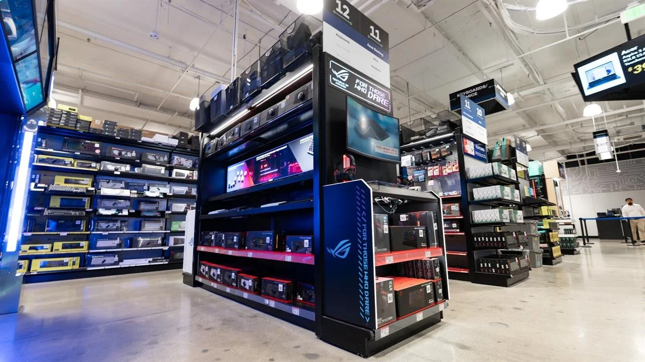 Micro Center
