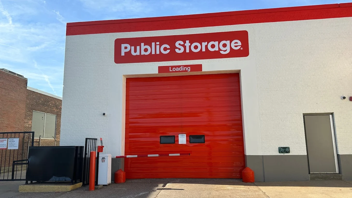 Public Storage