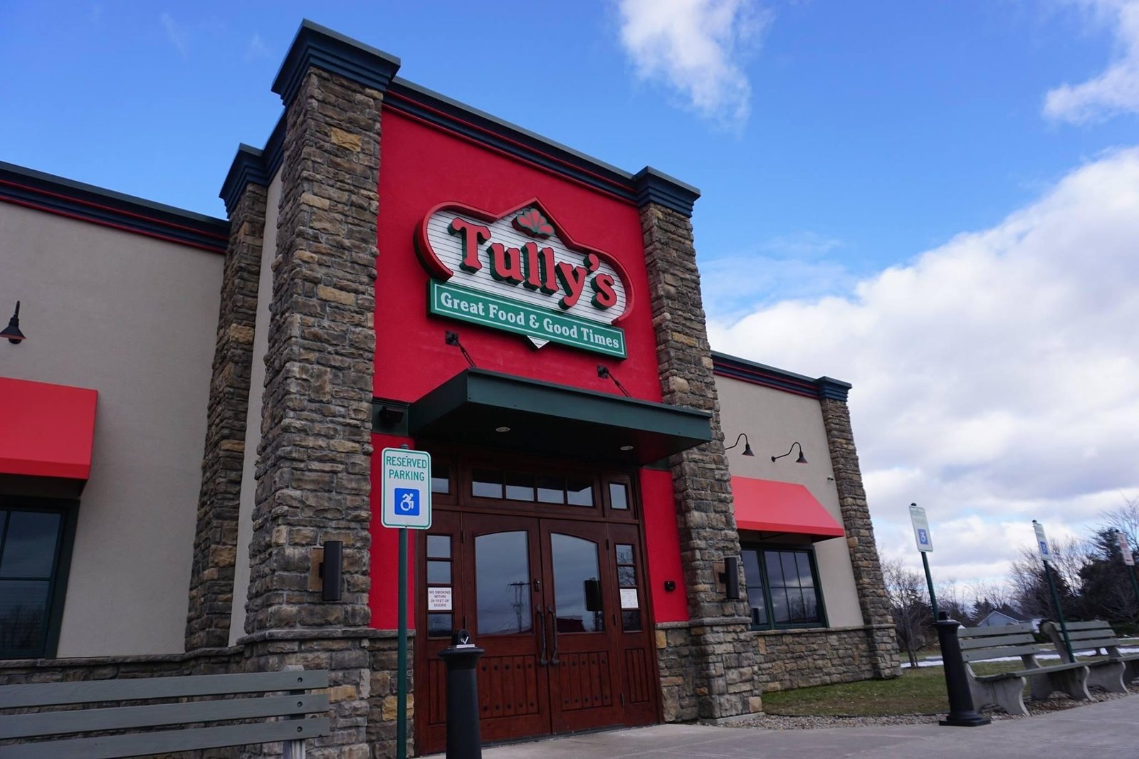 Tully's Good Times Erie Blvd.