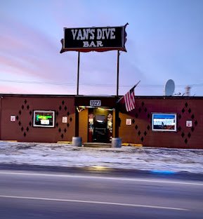 Van's Dive Bar