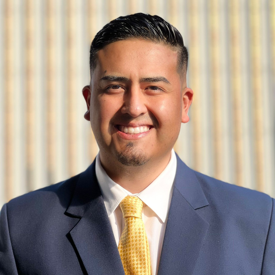 Martinez Law : Paulo Martinez