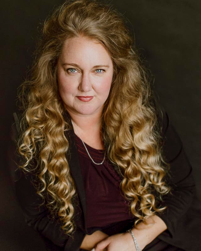 Hawks Quindel, S.C. : Summer Murshid