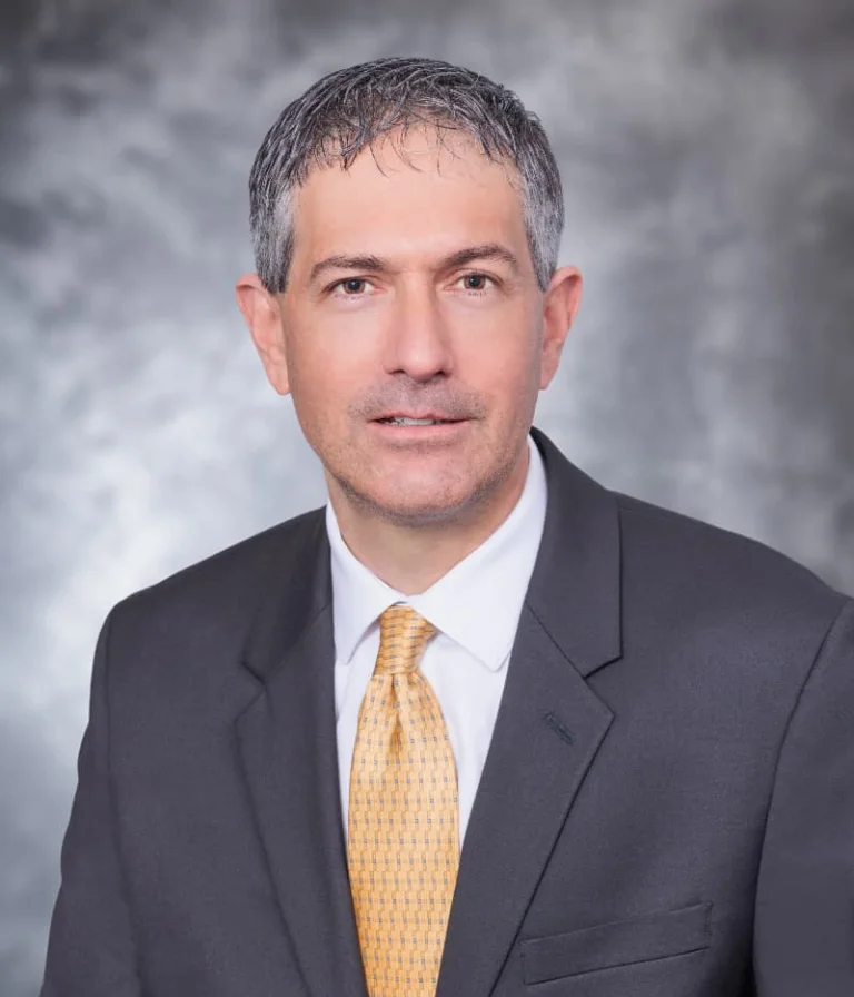 The Law Offices of Corren & Corren : Adam Corren 