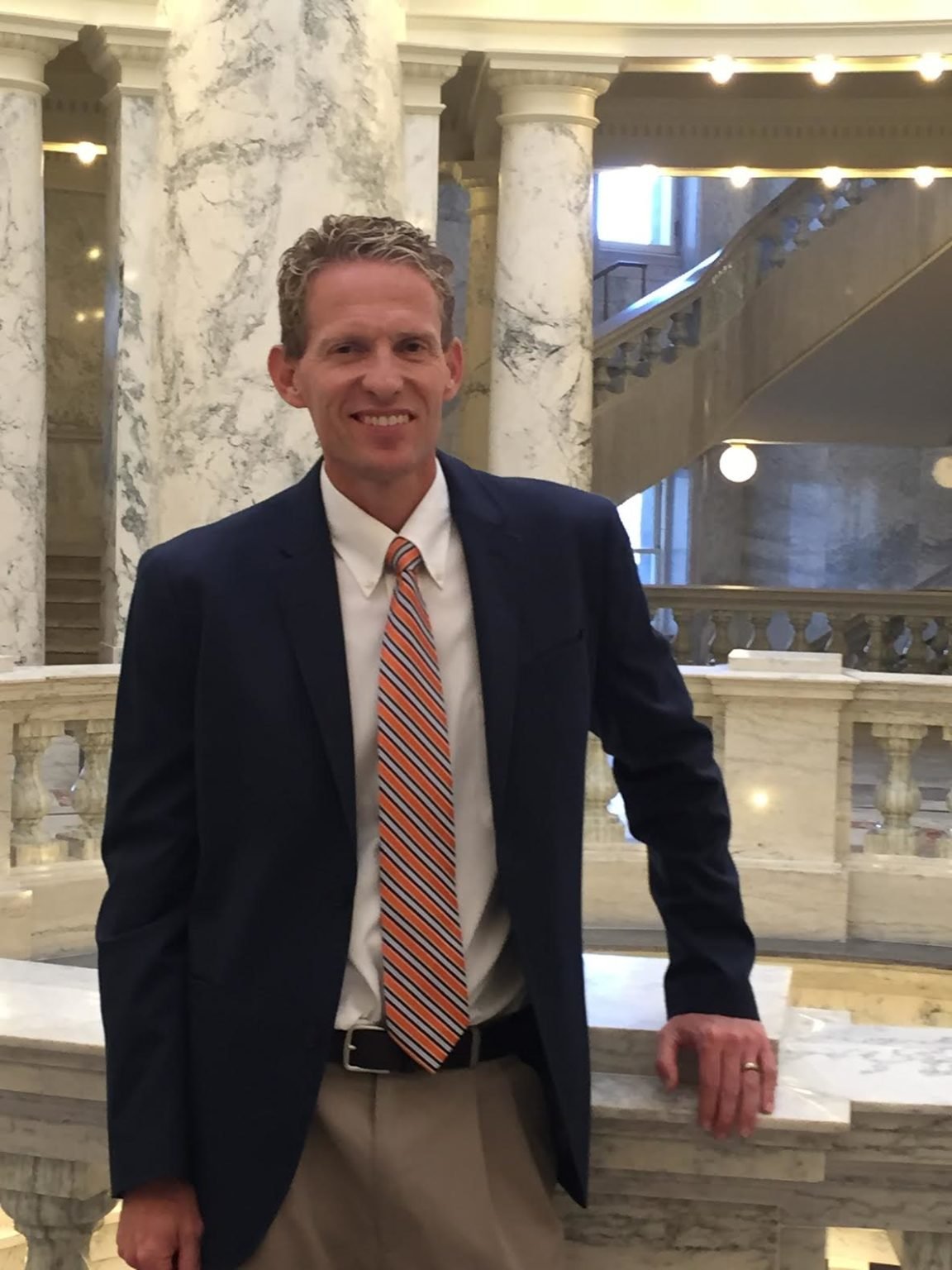 Larsen Law Office : Michael Cole Larsen
