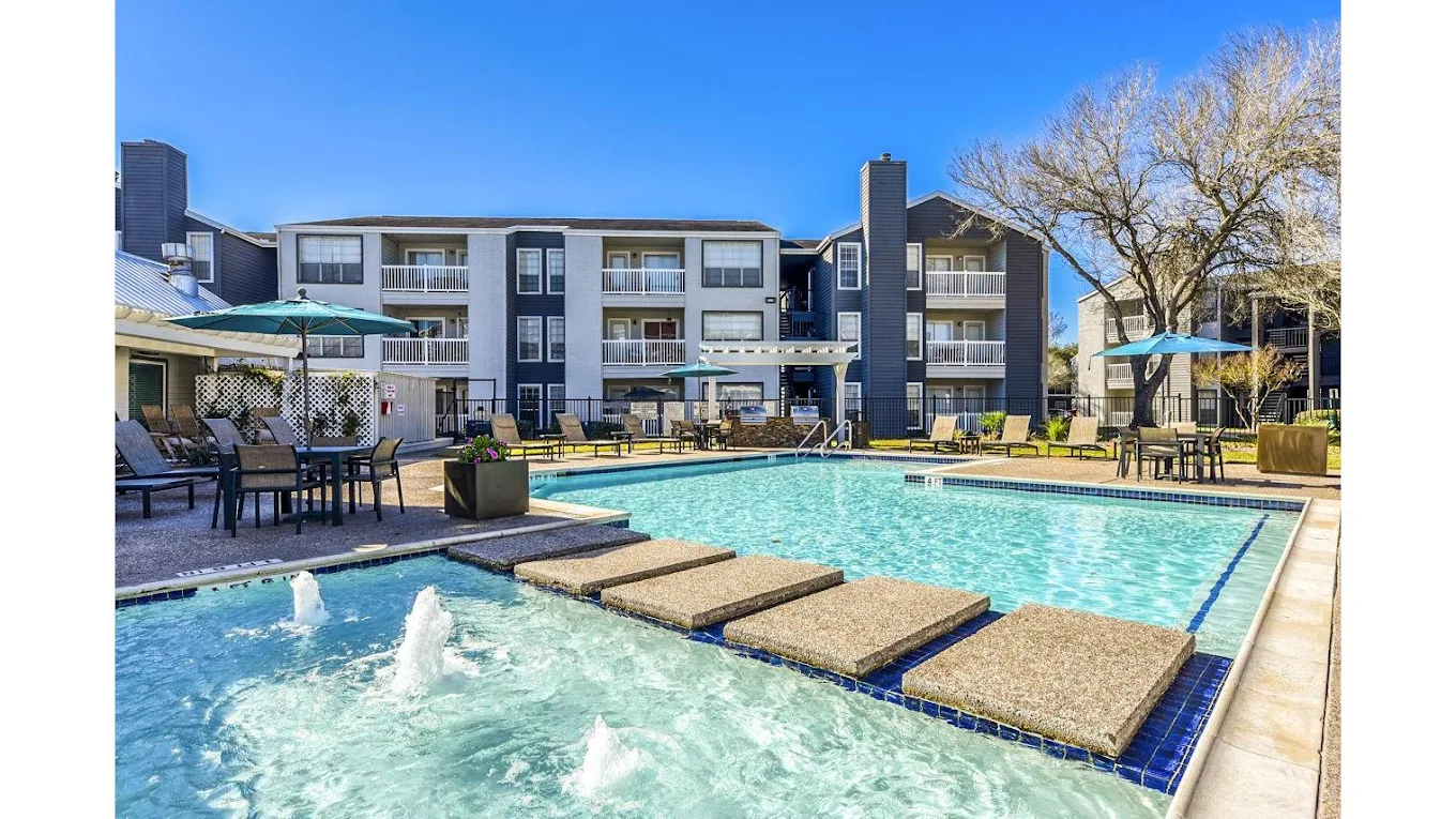 Copper Ridge Apartments