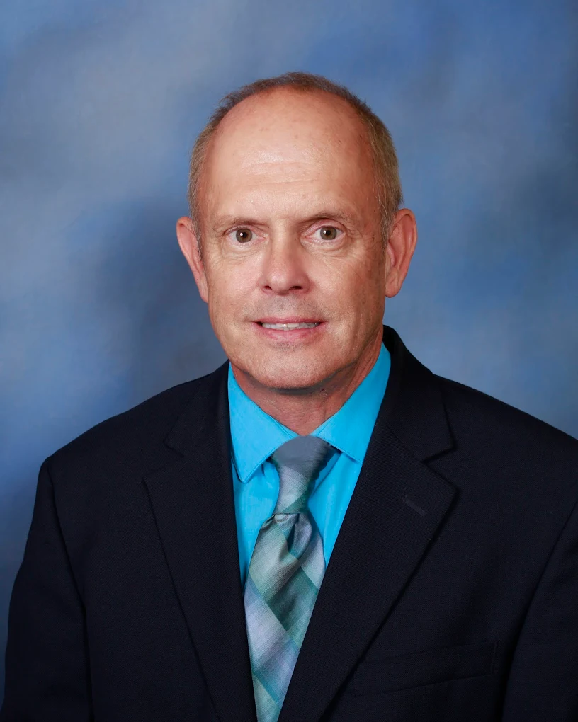 Hall Law Office, LLC : Leonard Hall