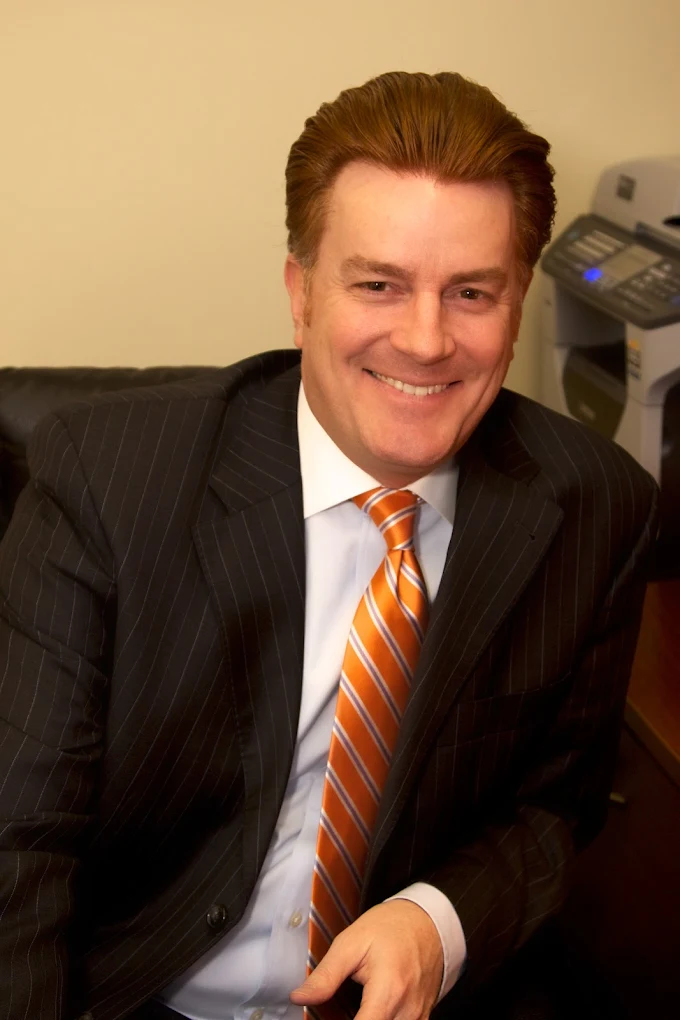 Acclaim Legal Services, PLLC : William D. Johnson
