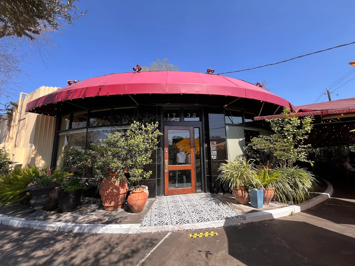 Empire Café