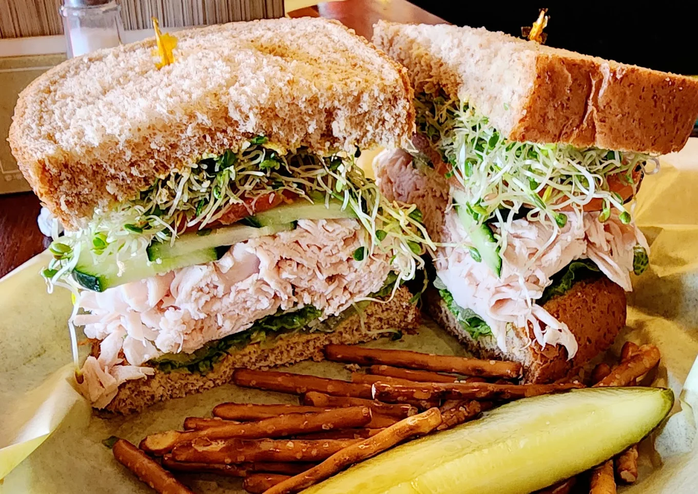 Smacky's On Broadway