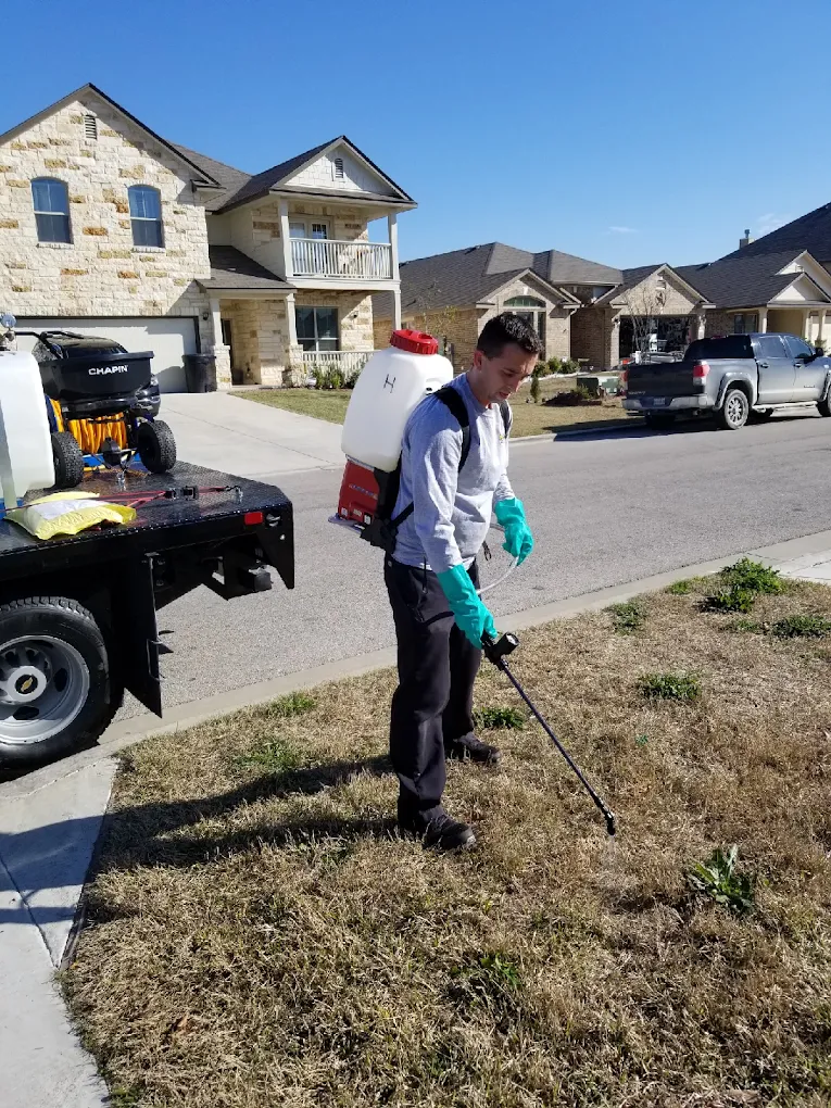 Advantage Pest Control