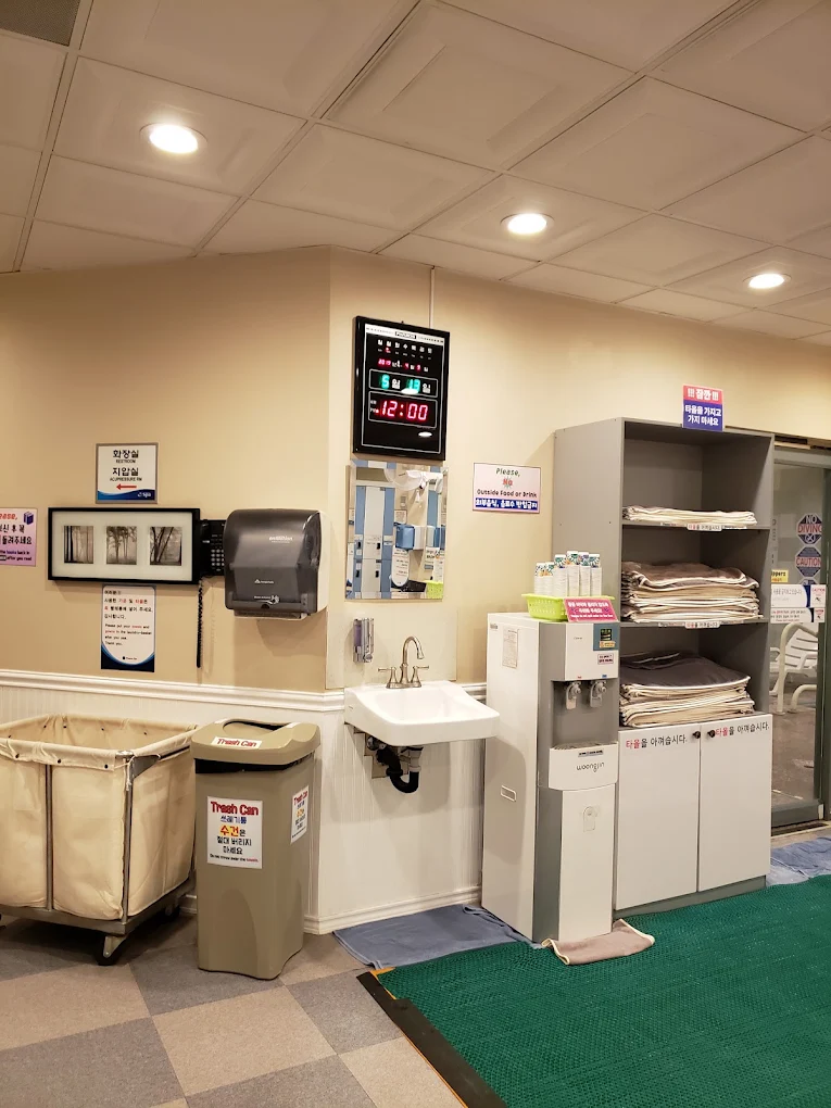 Pioneer Spa & Sauna