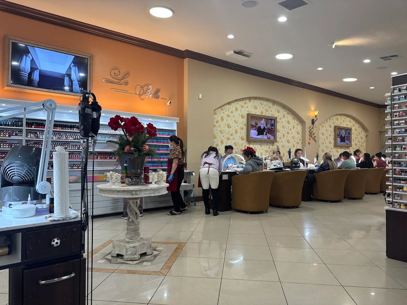 La Bella Nail Spa