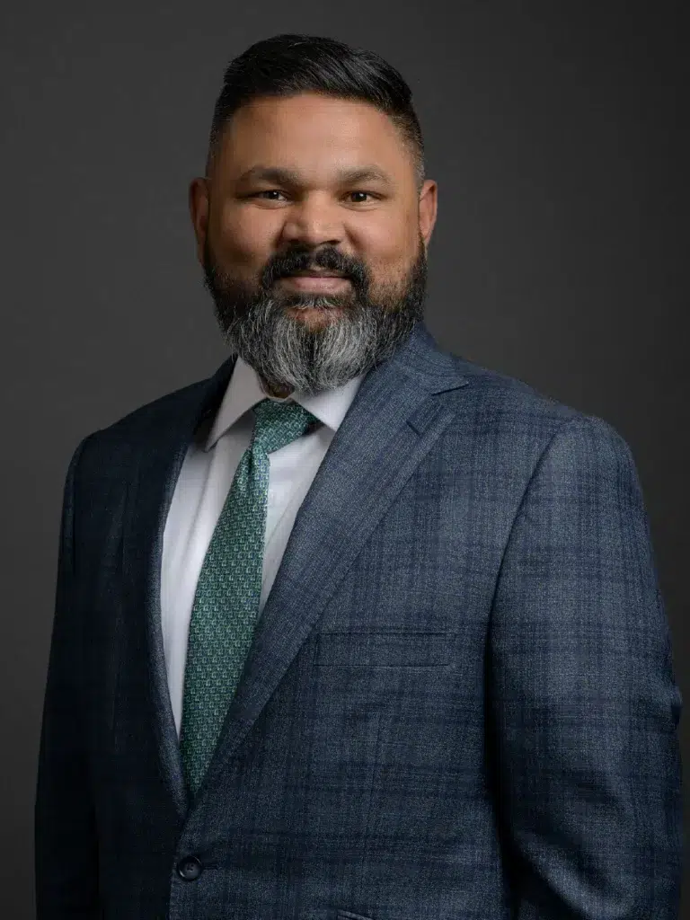 Varghese Summersett : Benson Varghese 